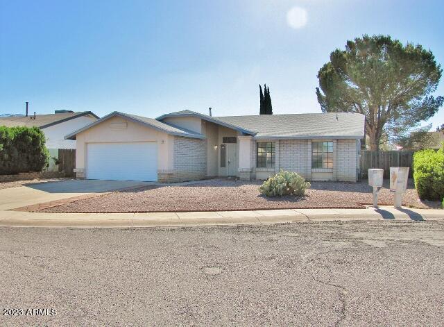 EAGLE RIDGE - Residential
