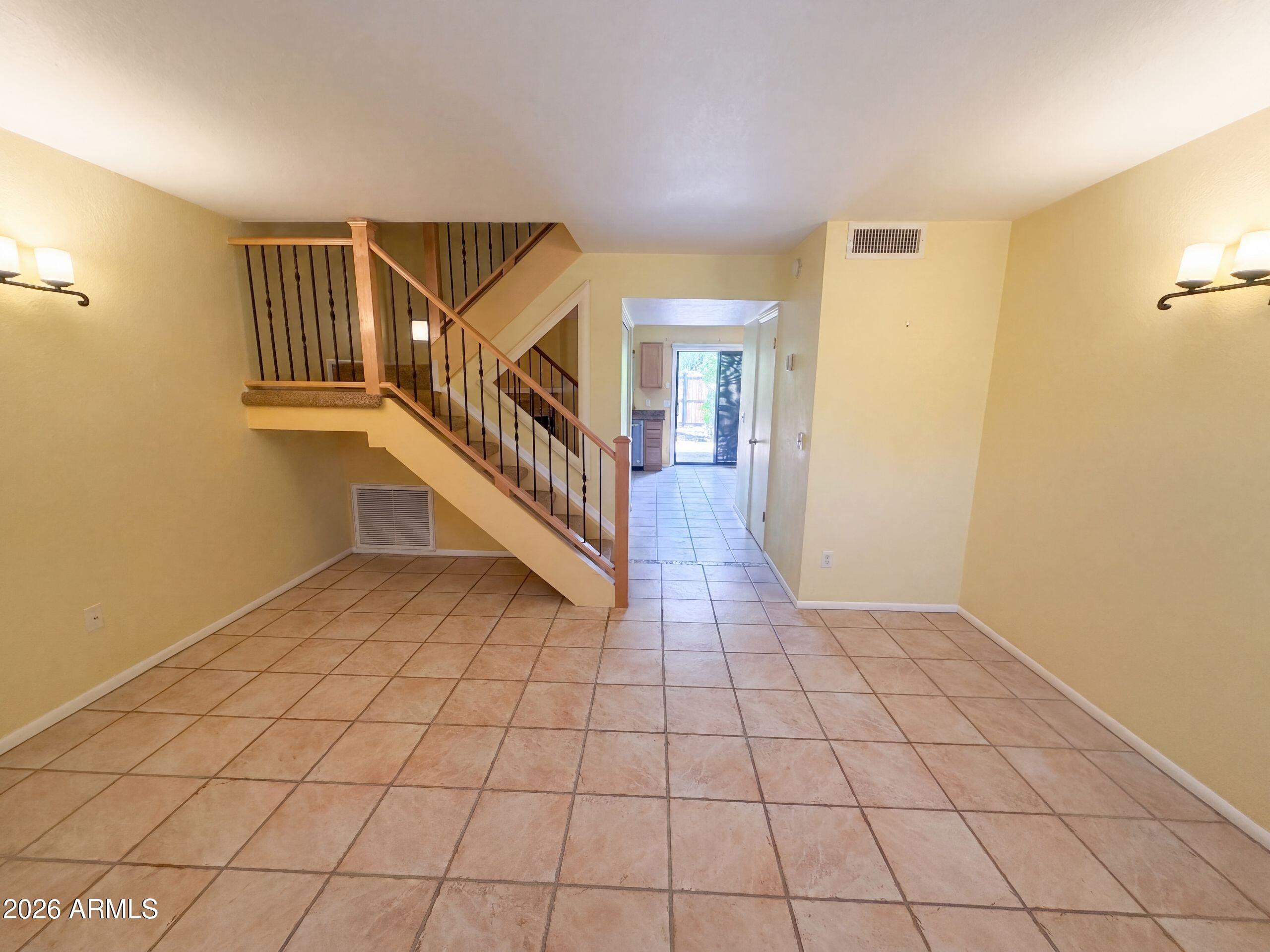 4901 E KELTON Lane 1247
