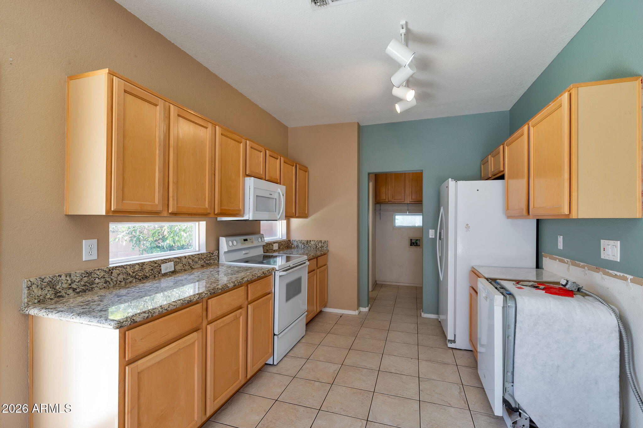 17606 N 17TH Place 1110