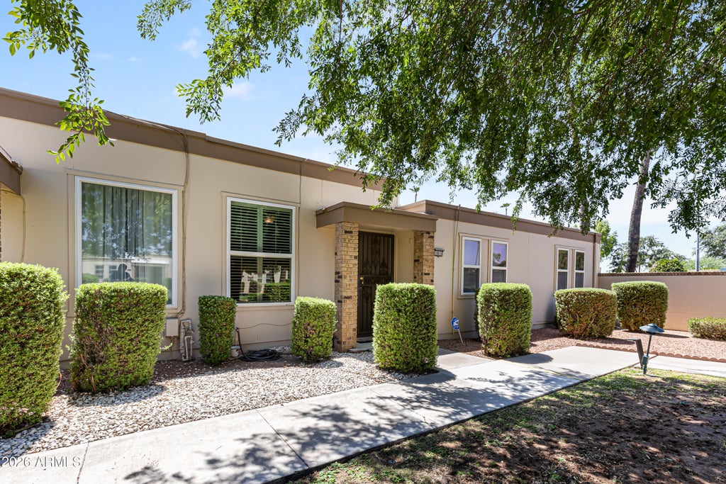 Photo of 10016 W Hawthorn Drive, Sun City, AZ 85351 (MLS # 7073232)