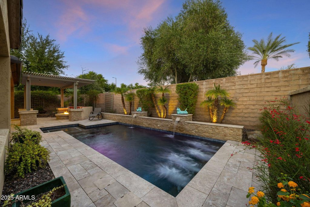 Photo of 28831 N 128th Drive, Peoria, AZ 85383 (MLS # 6933099)
