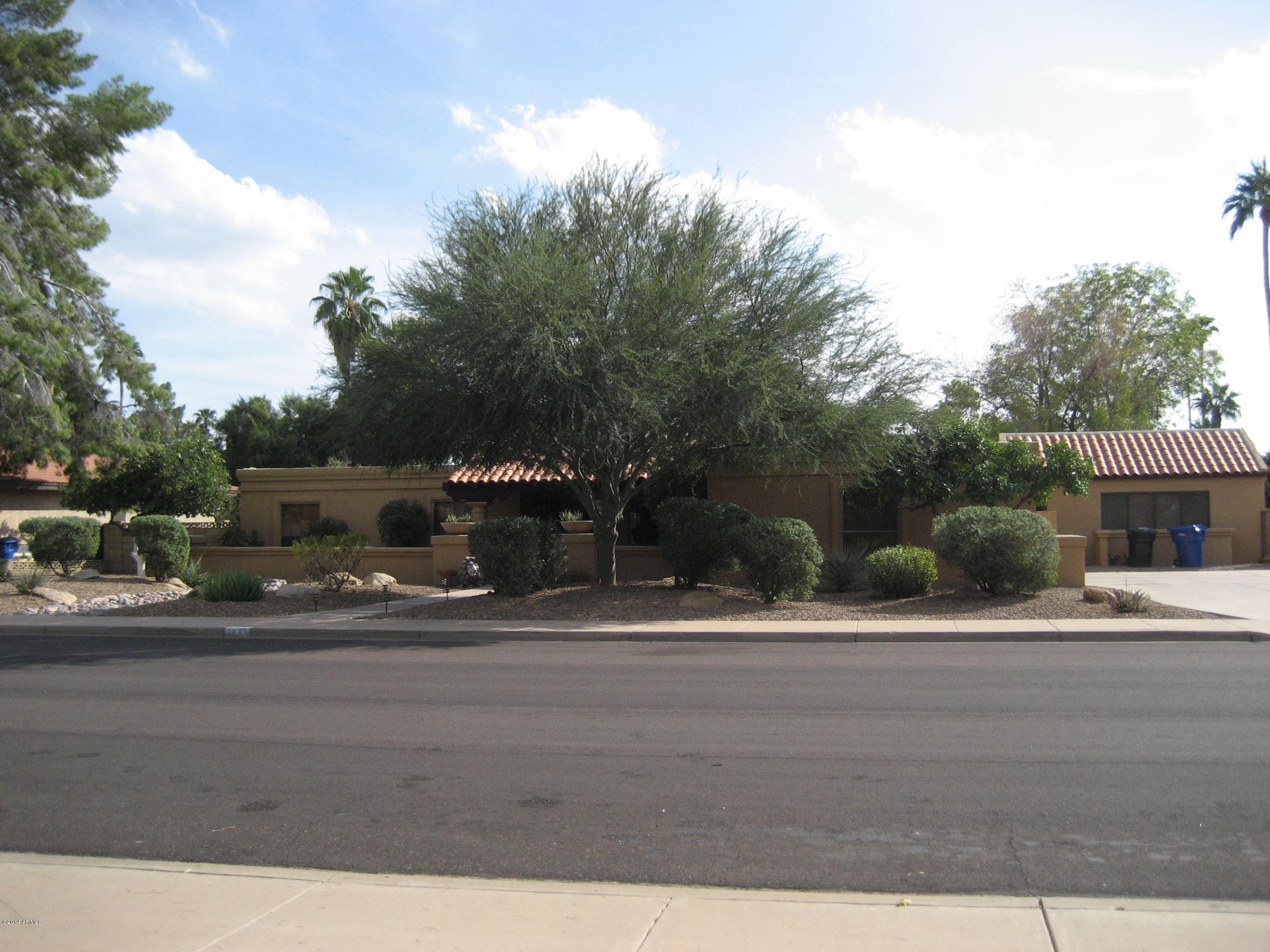 Photo 1 of 18 — 2223 E JENSEN Street, Mesa, AZ 85213