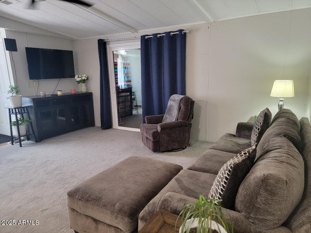 808 E PENNSYLVANIA Avenue