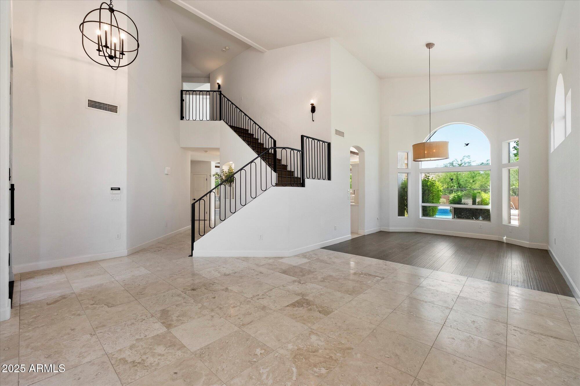 7357 E ROCHELLE Circle