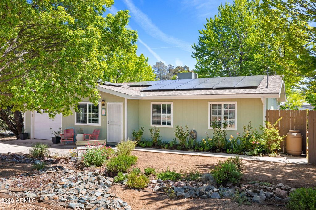 Photo of 1917 Margaret Street, Prescott, AZ 86301 (MLS # 7022360)