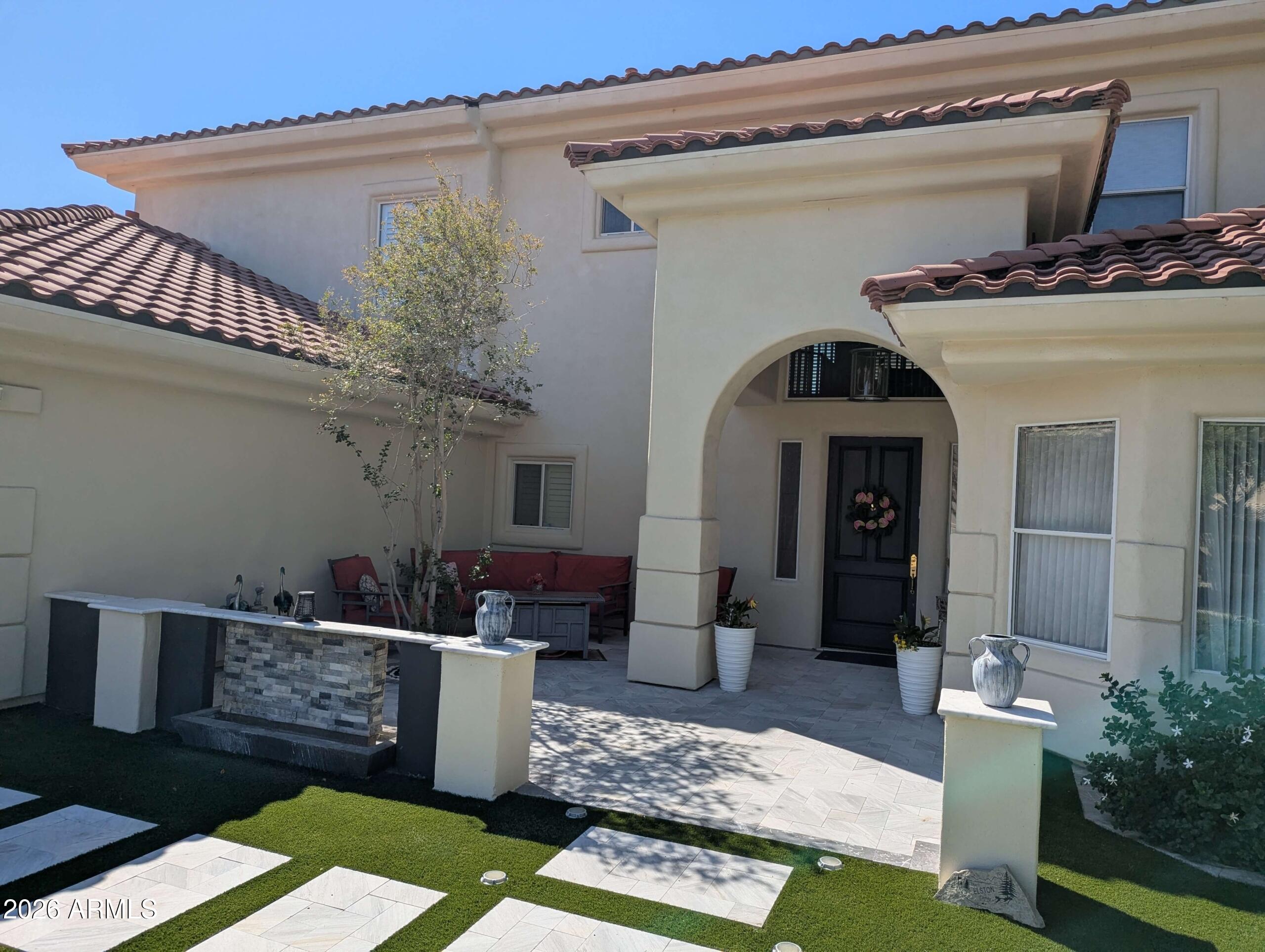 5329 W ROSE GARDEN Lane