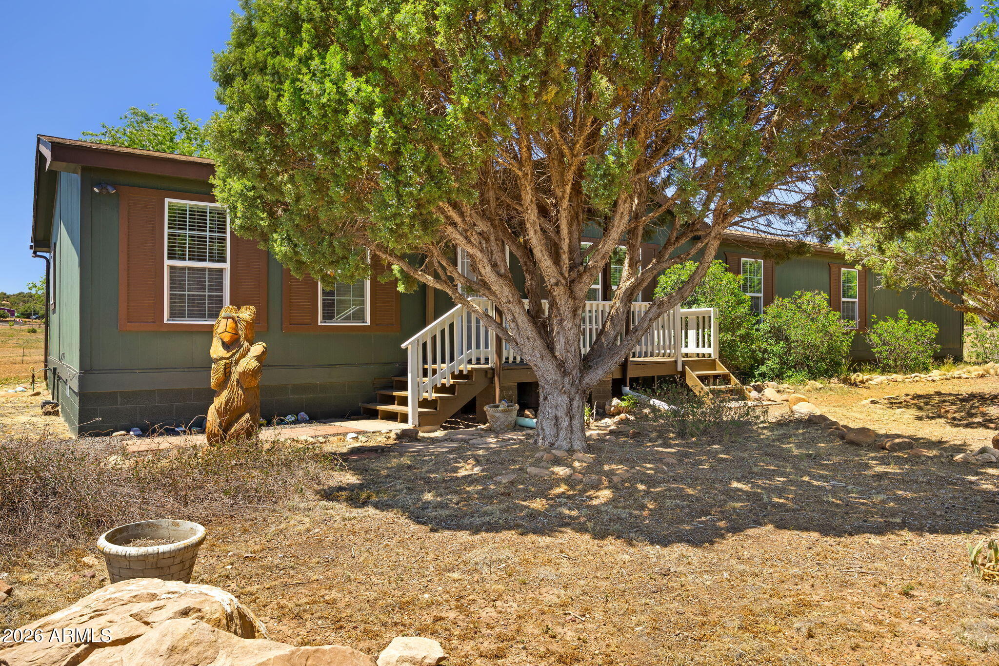 1740 STINSON Lane