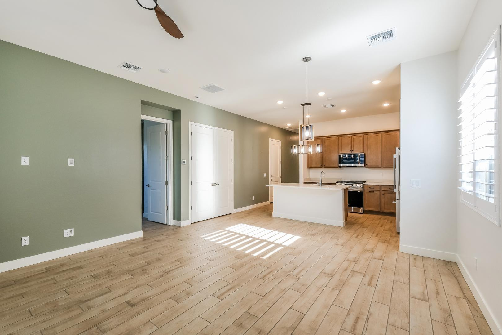 20363 W Sells Drive