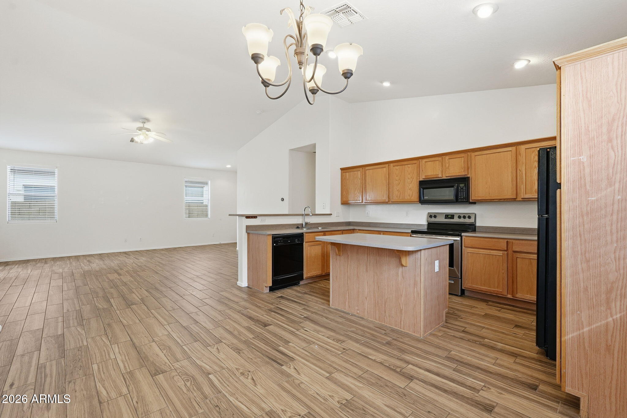 16977 W LUNDBERG Street