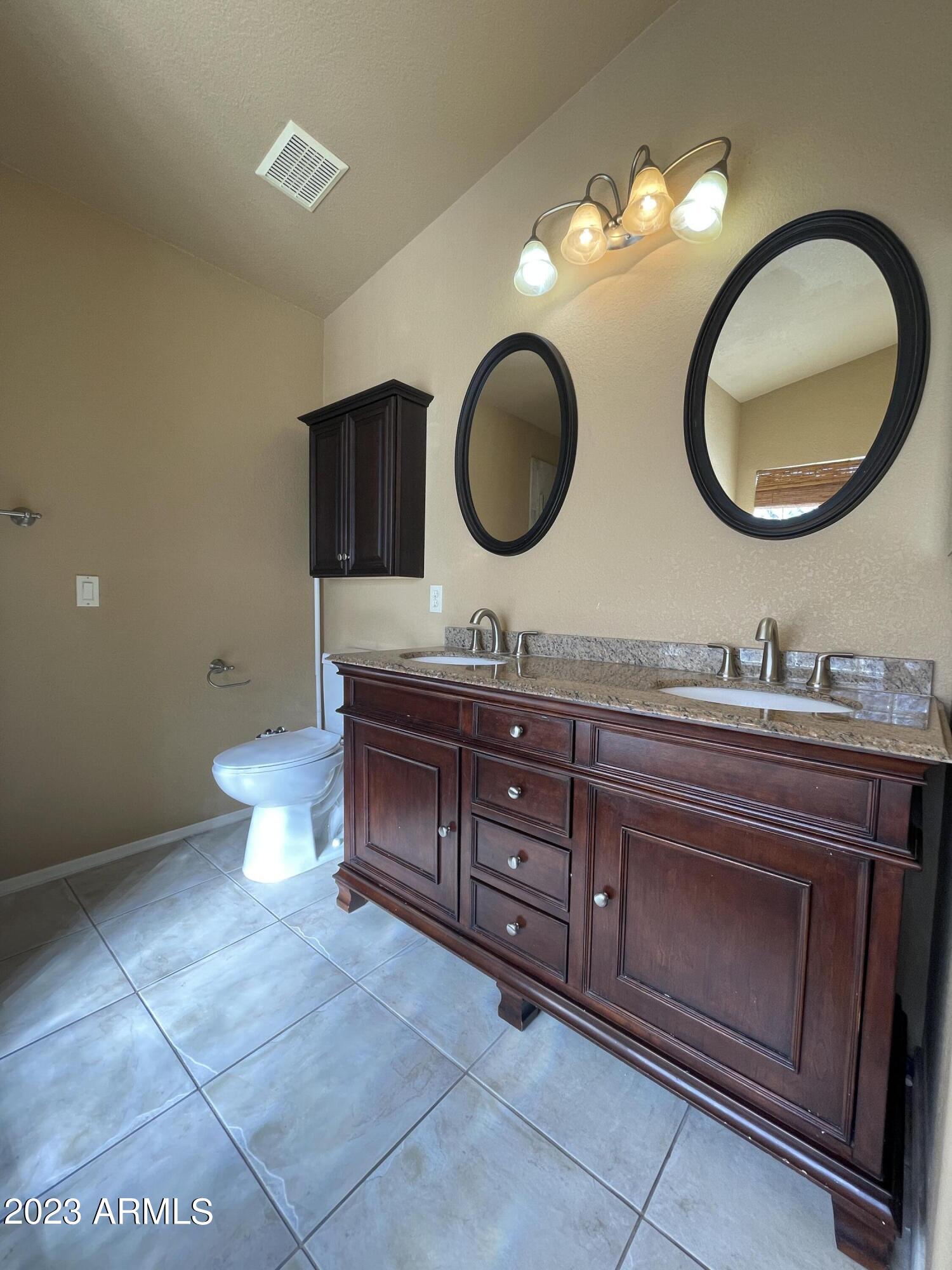 MOUNTAIN RIDGE PHASE 4 - Residential Lease