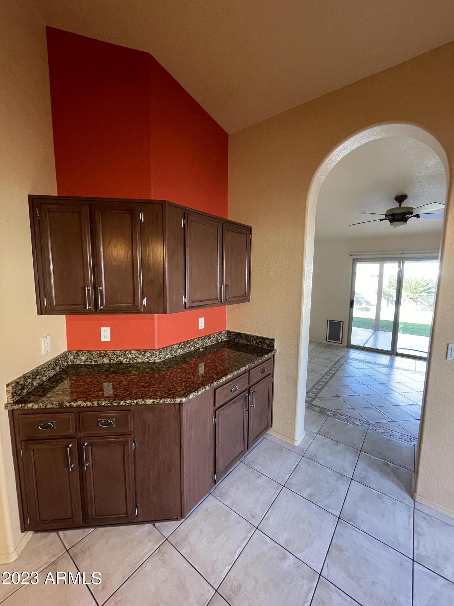 MOUNTAIN RIDGE PHASE 4 - Residential Lease