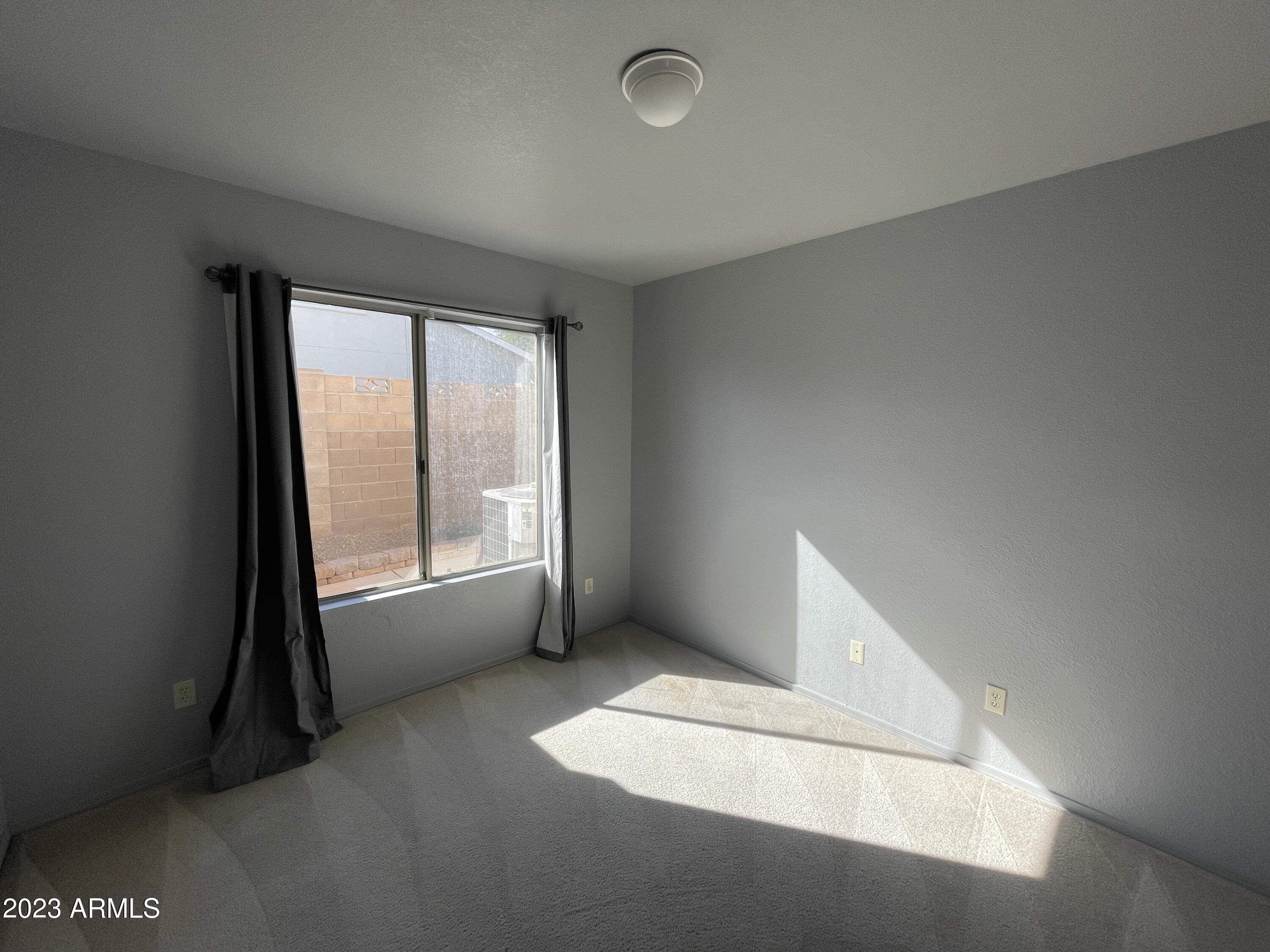 MOUNTAIN RIDGE PHASE 4 - Residential Lease