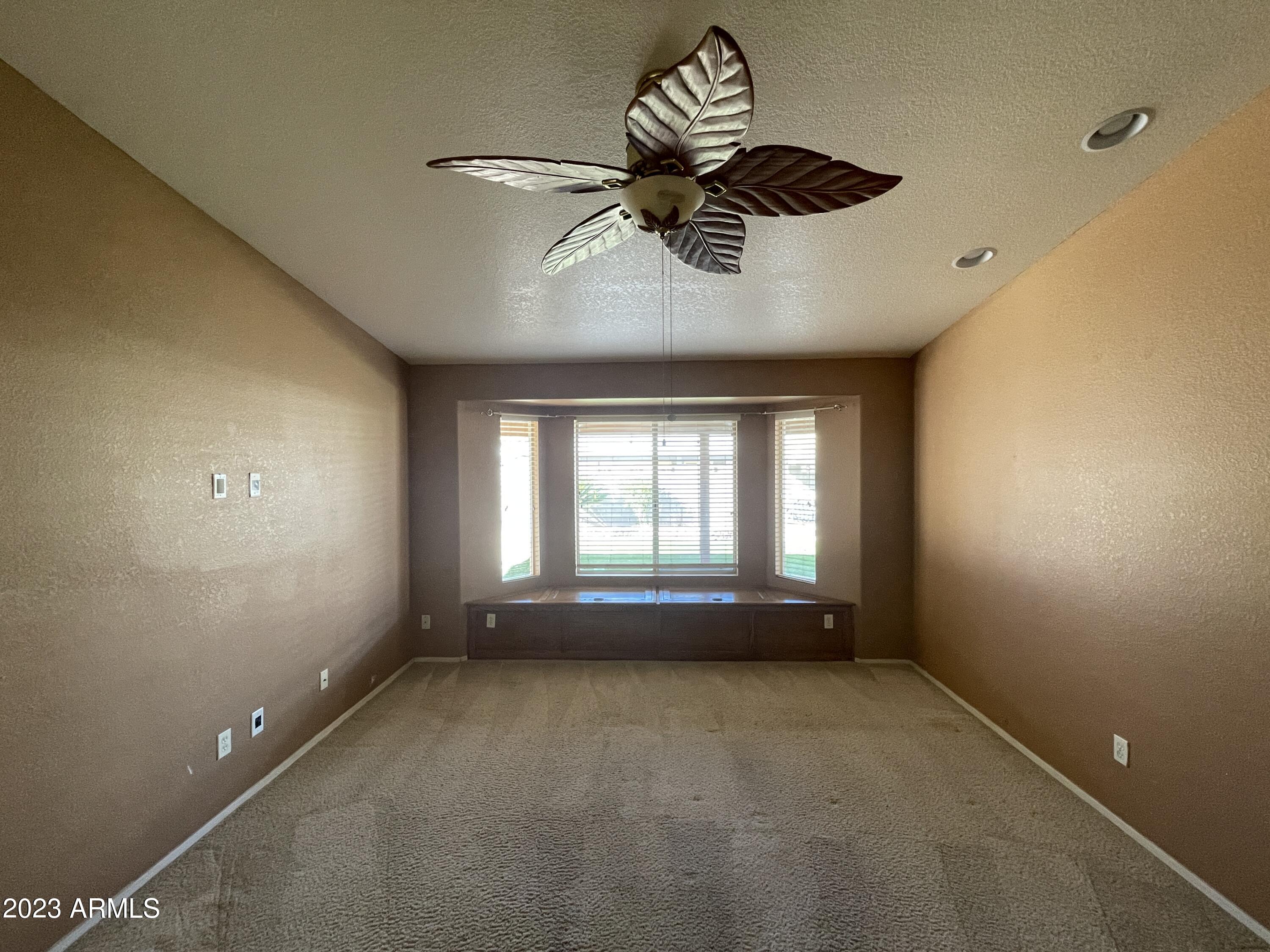 MOUNTAIN RIDGE PHASE 4 - Residential Lease