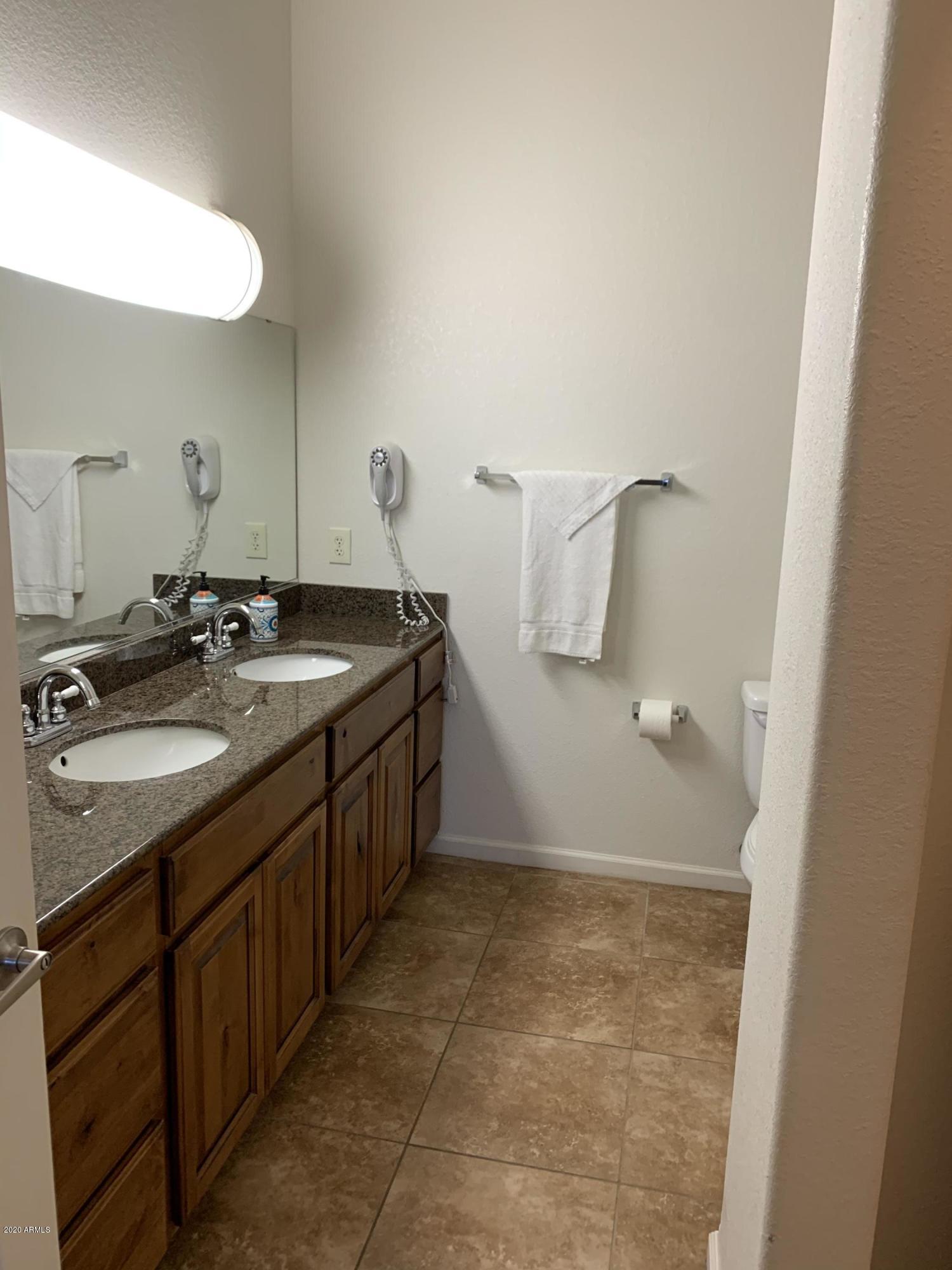 CASA ANTIGUA CONDOMINIUMS - Residential Lease