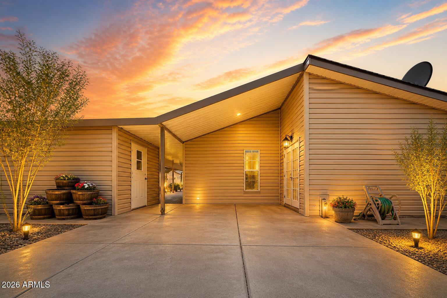 3301 S GOLDFIELD Road 1034