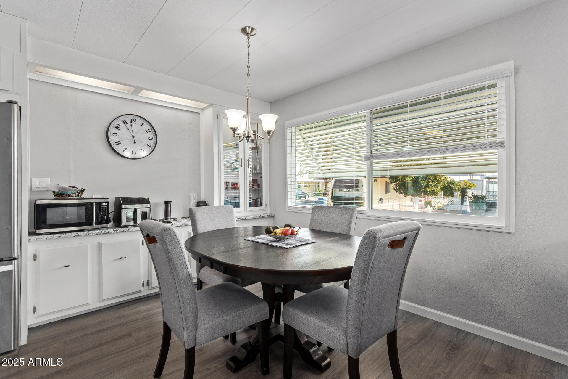 2650 W UNION HILLS Drive 108