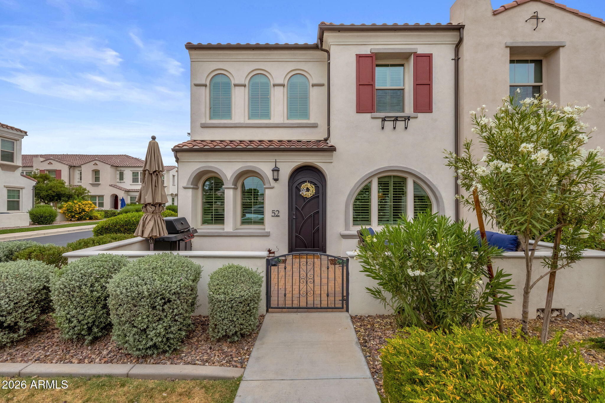 2477 W Market Place 52