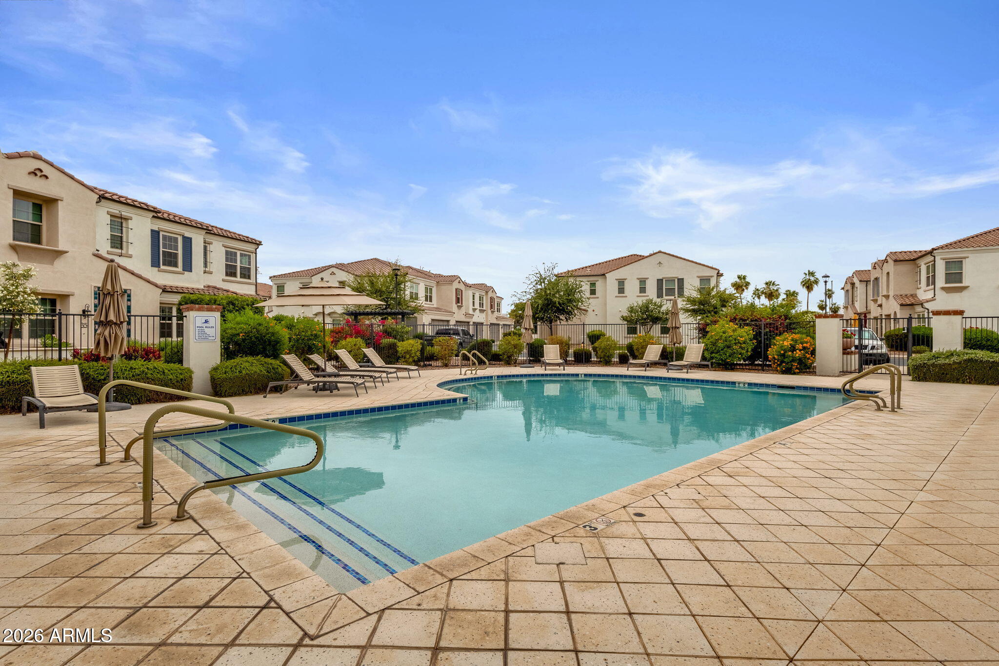 2477 W Market Place 52