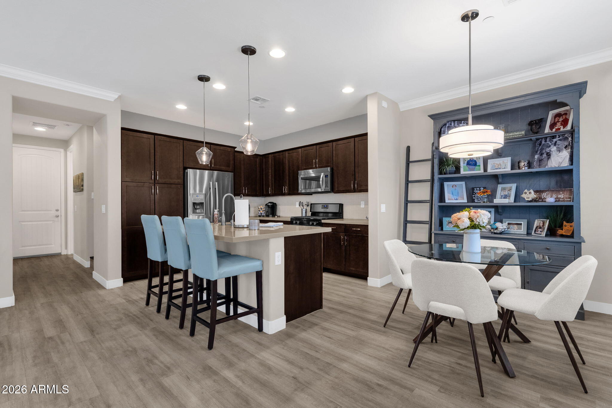 2477 W Market Place 52