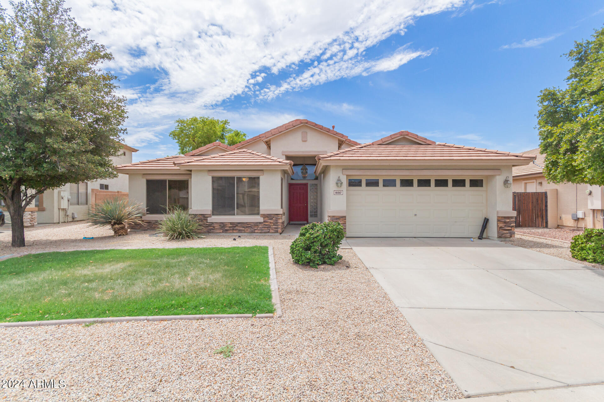 View Goodyear, AZ 85338 house