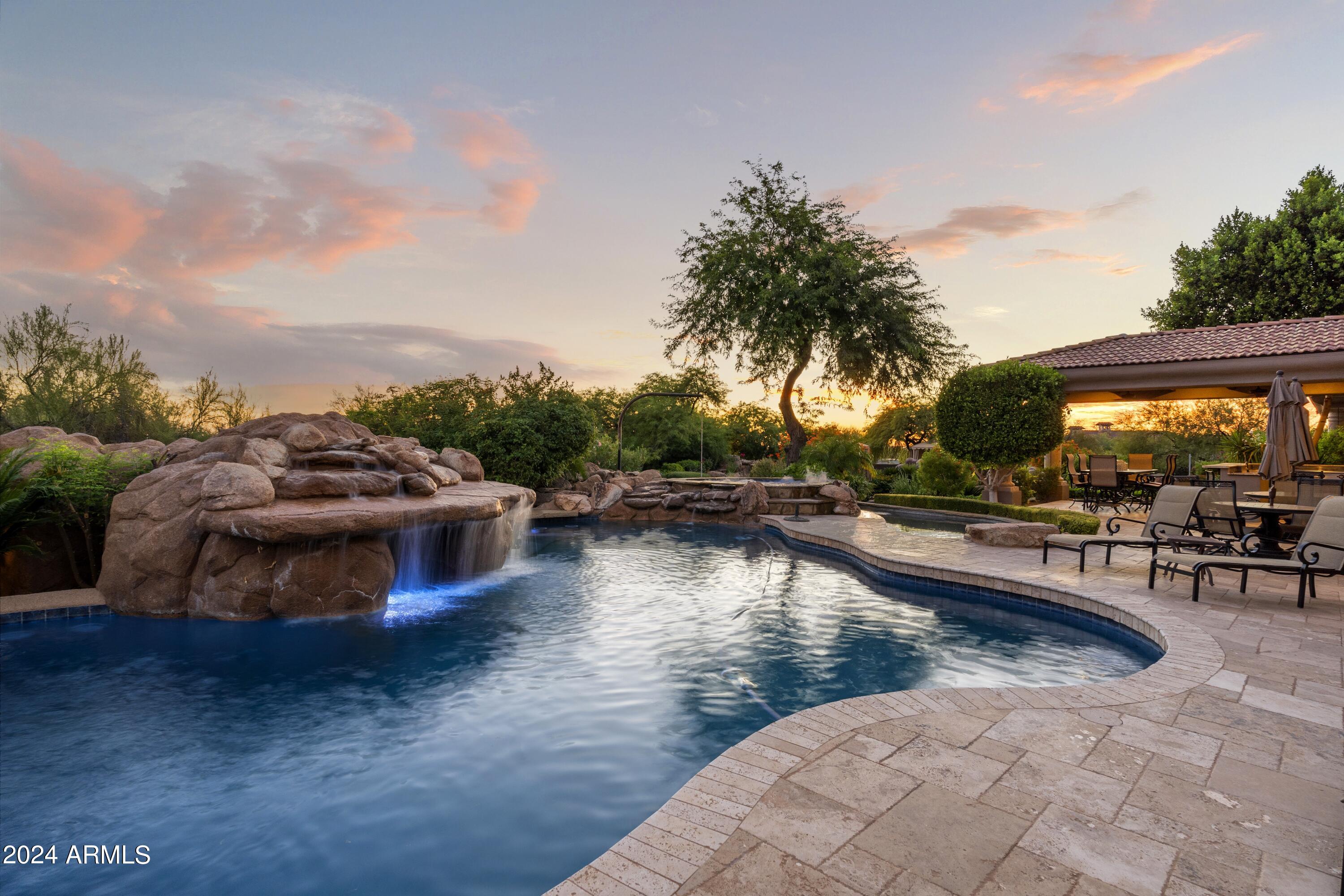 9333 E HAPPY VALLEY Road