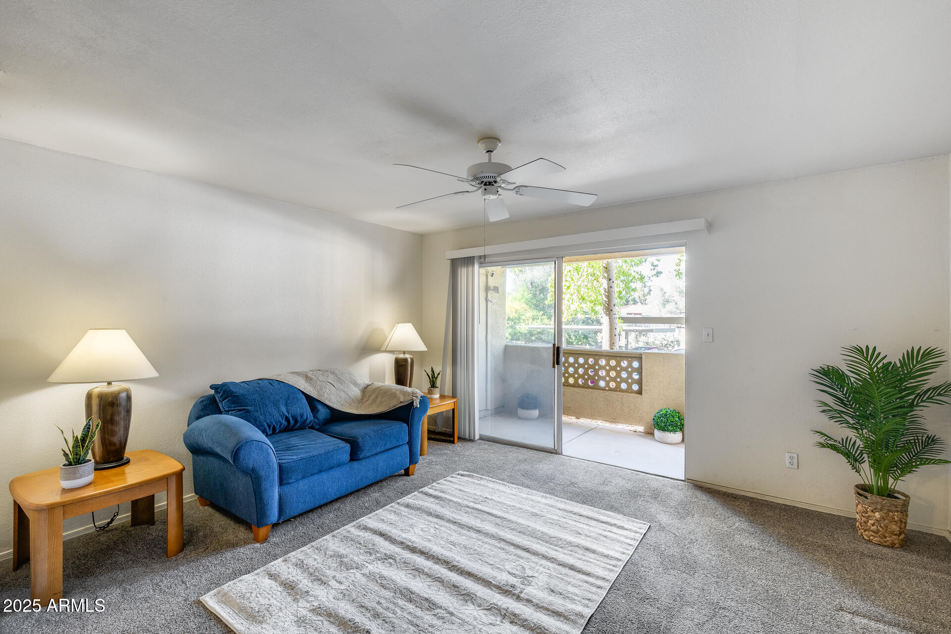 1880 E MORTEN Avenue 121