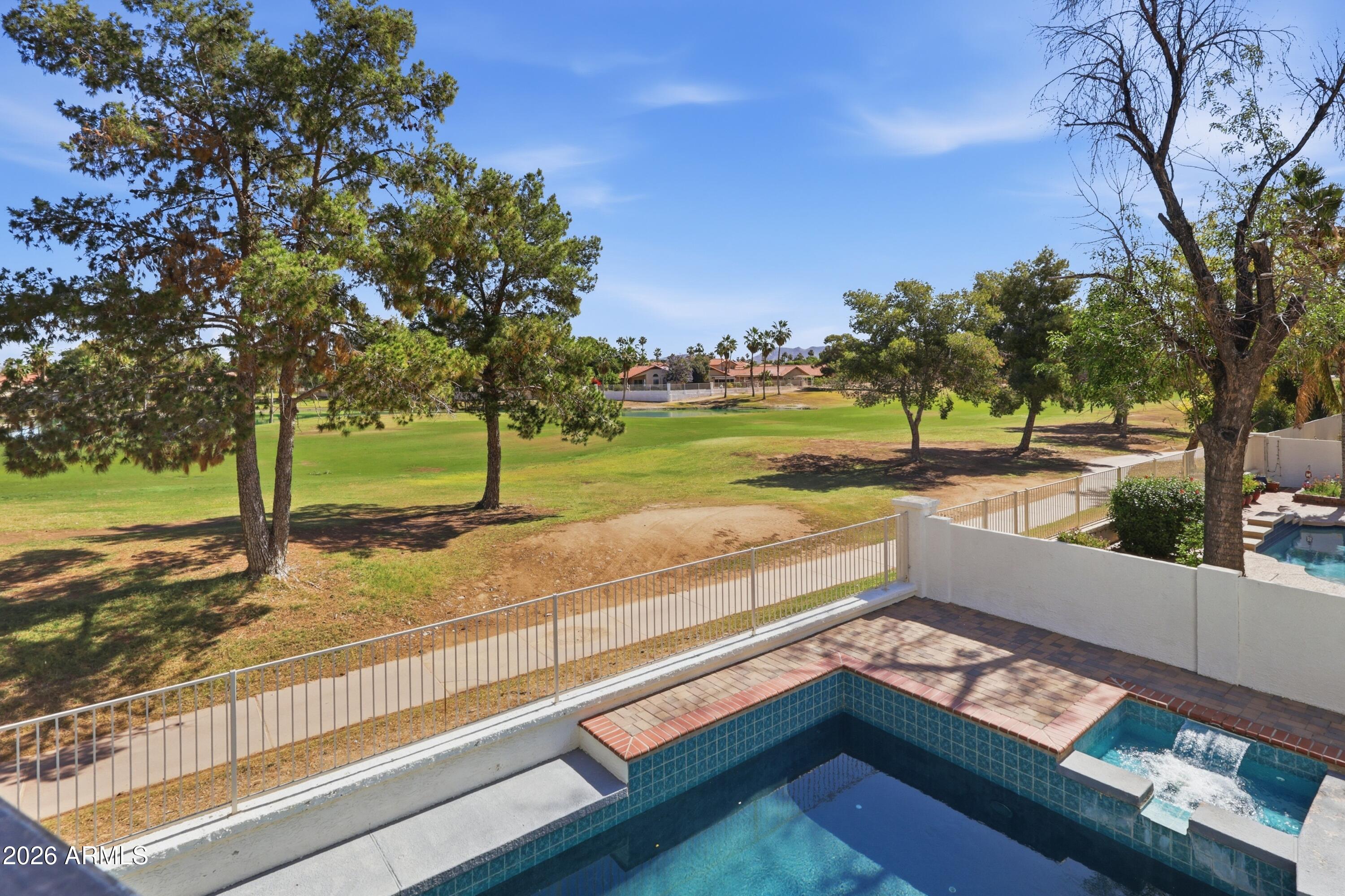 7646 W JULIE Drive