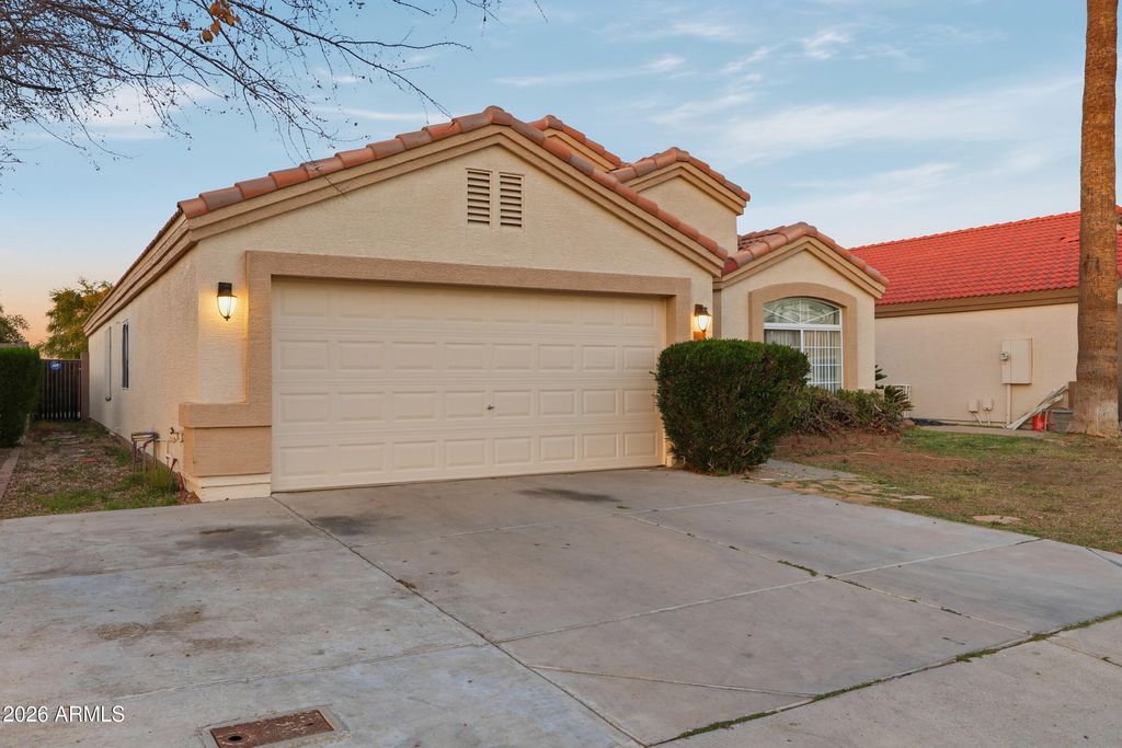 Photo of 11964 W Granada Road, Avondale, AZ 85392 (MLS # 6977308)