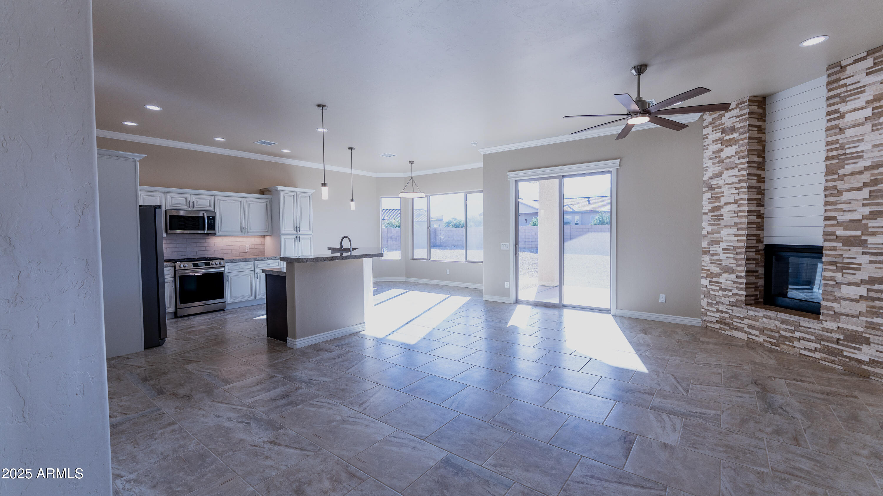 4224 S Crape Myrtle Court