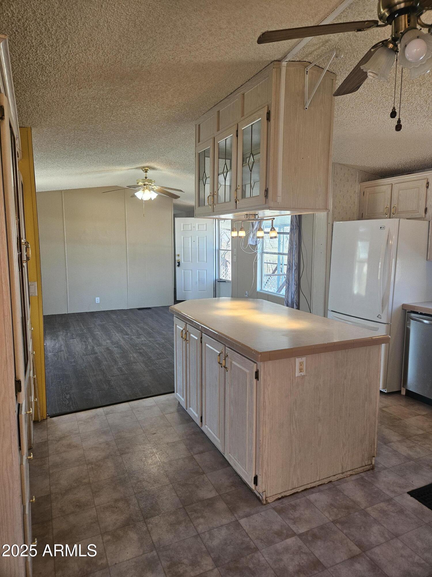 Desert Hills Estate Mobile Home Park - Residential