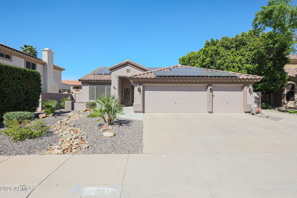 Photo of 5974 W Kerry Lane, Glendale, AZ 85308 (MLS # 7003485)