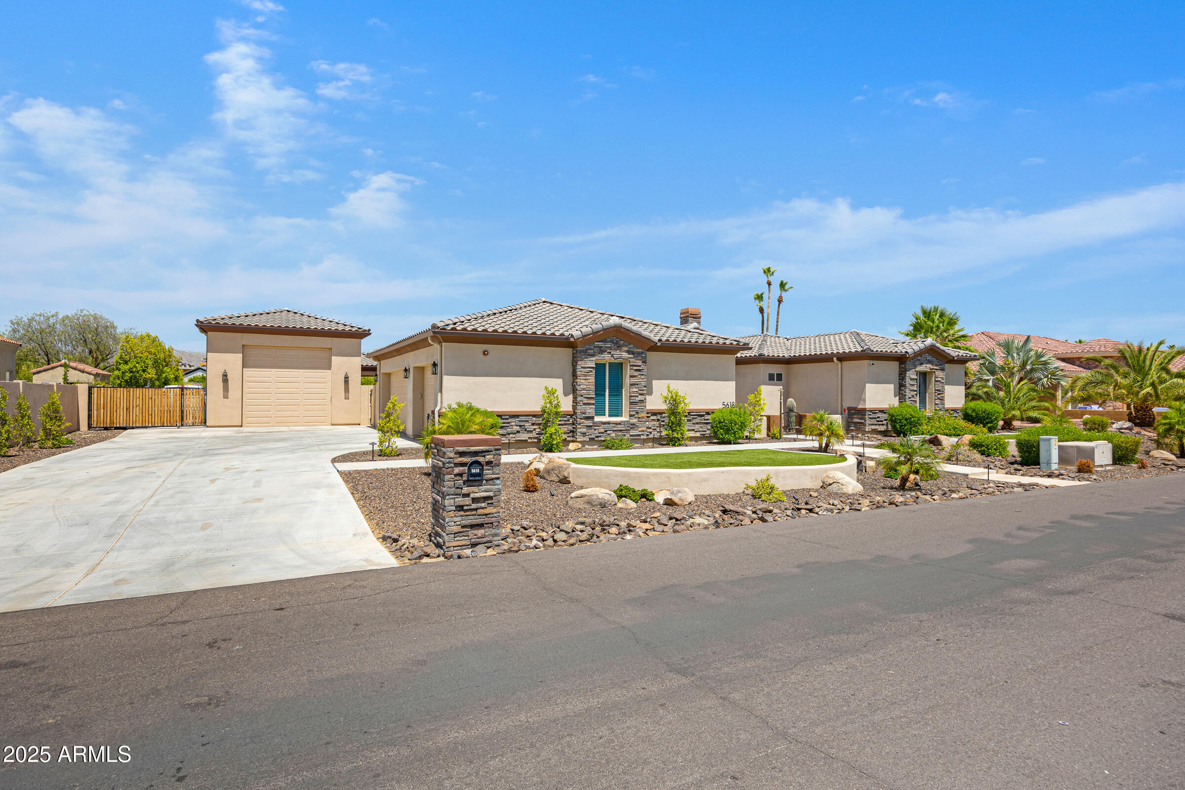 5618 N 180TH Lane