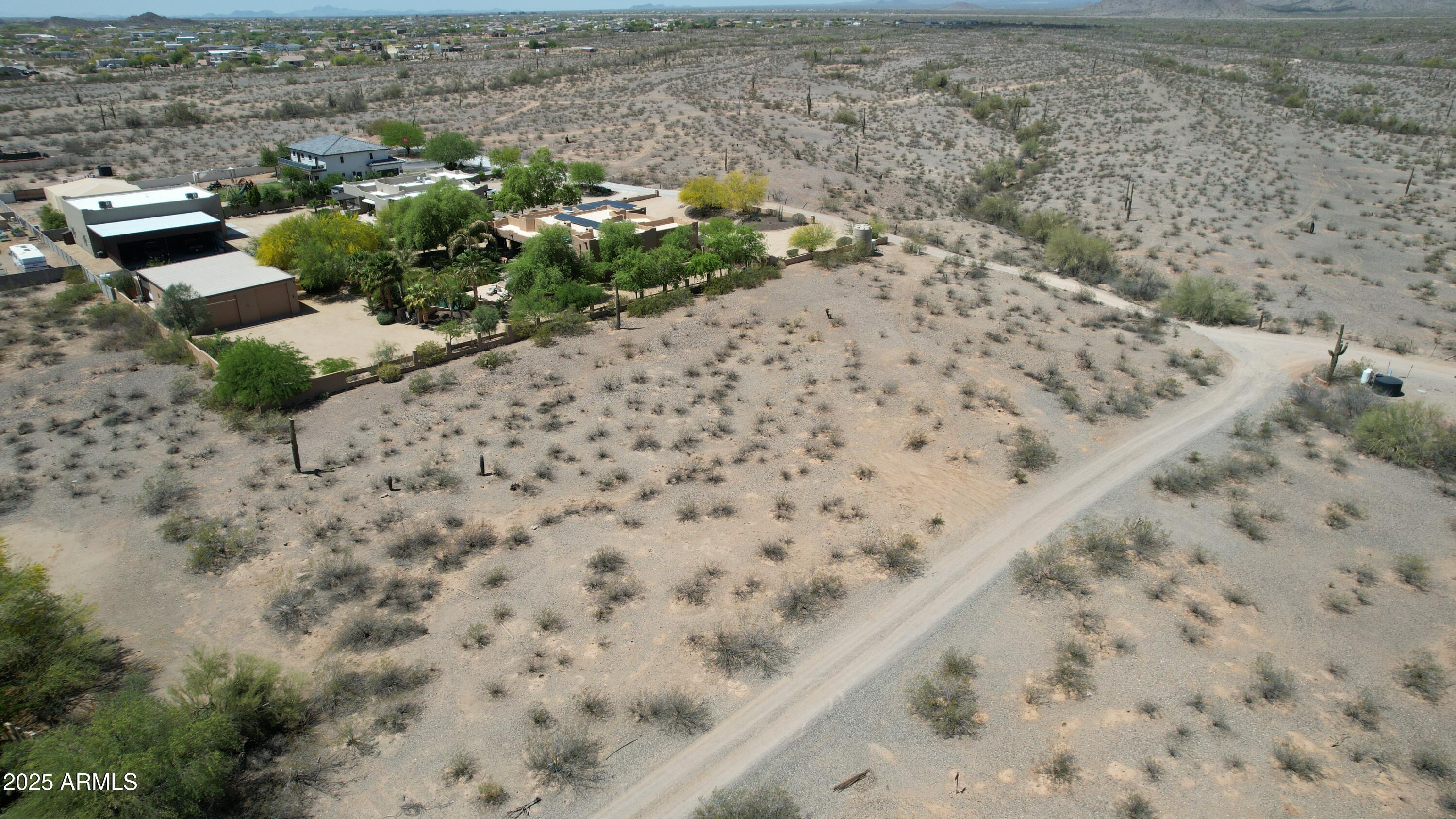14729 W PATTON Road -