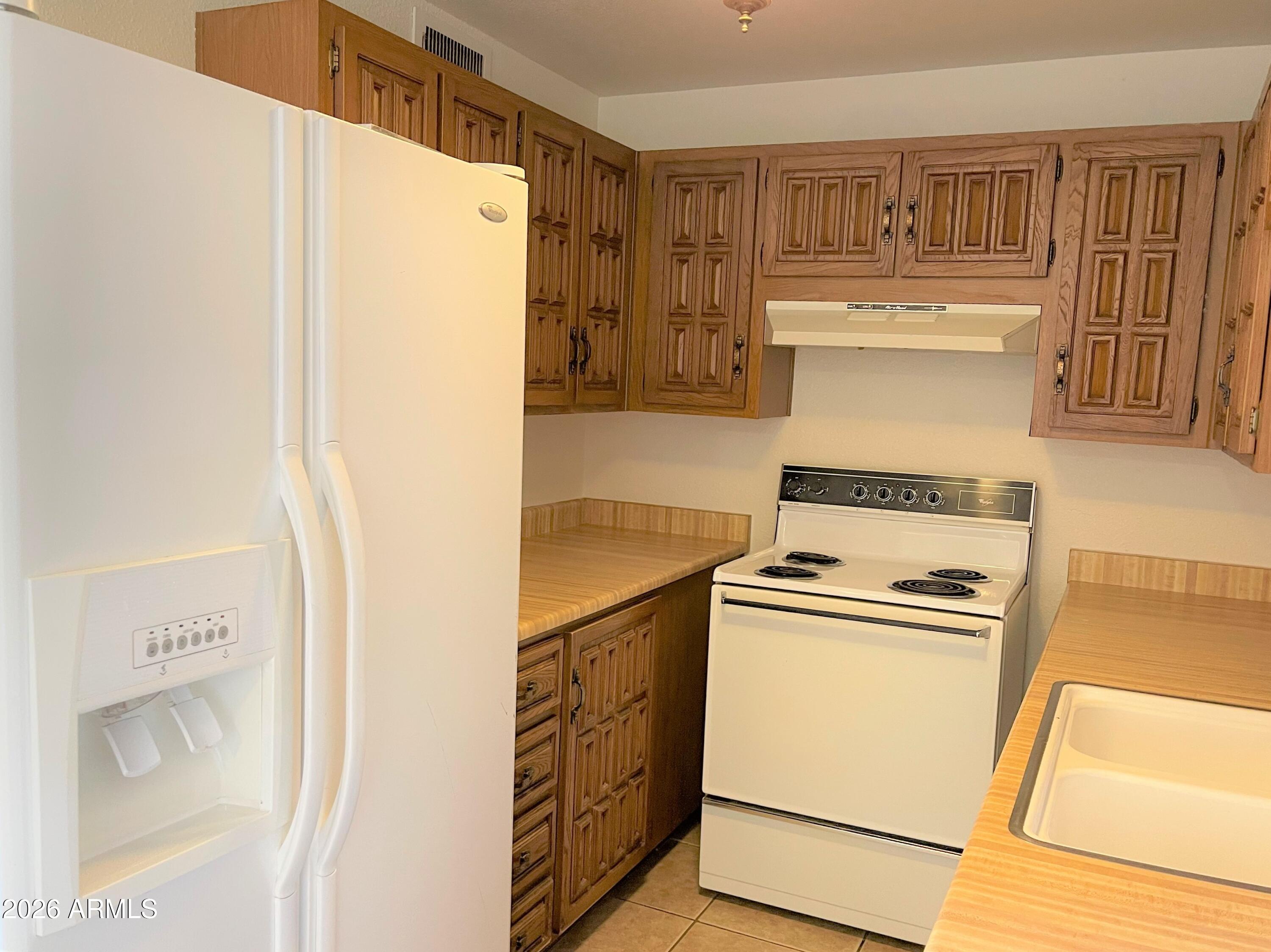 3645 N 69th Avenue Unit 26