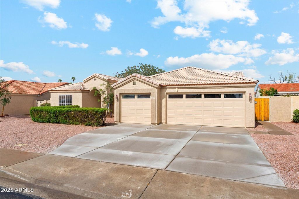 Photo of 5928 E Ivy Street, Mesa, AZ 85205 (MLS # 6934148)