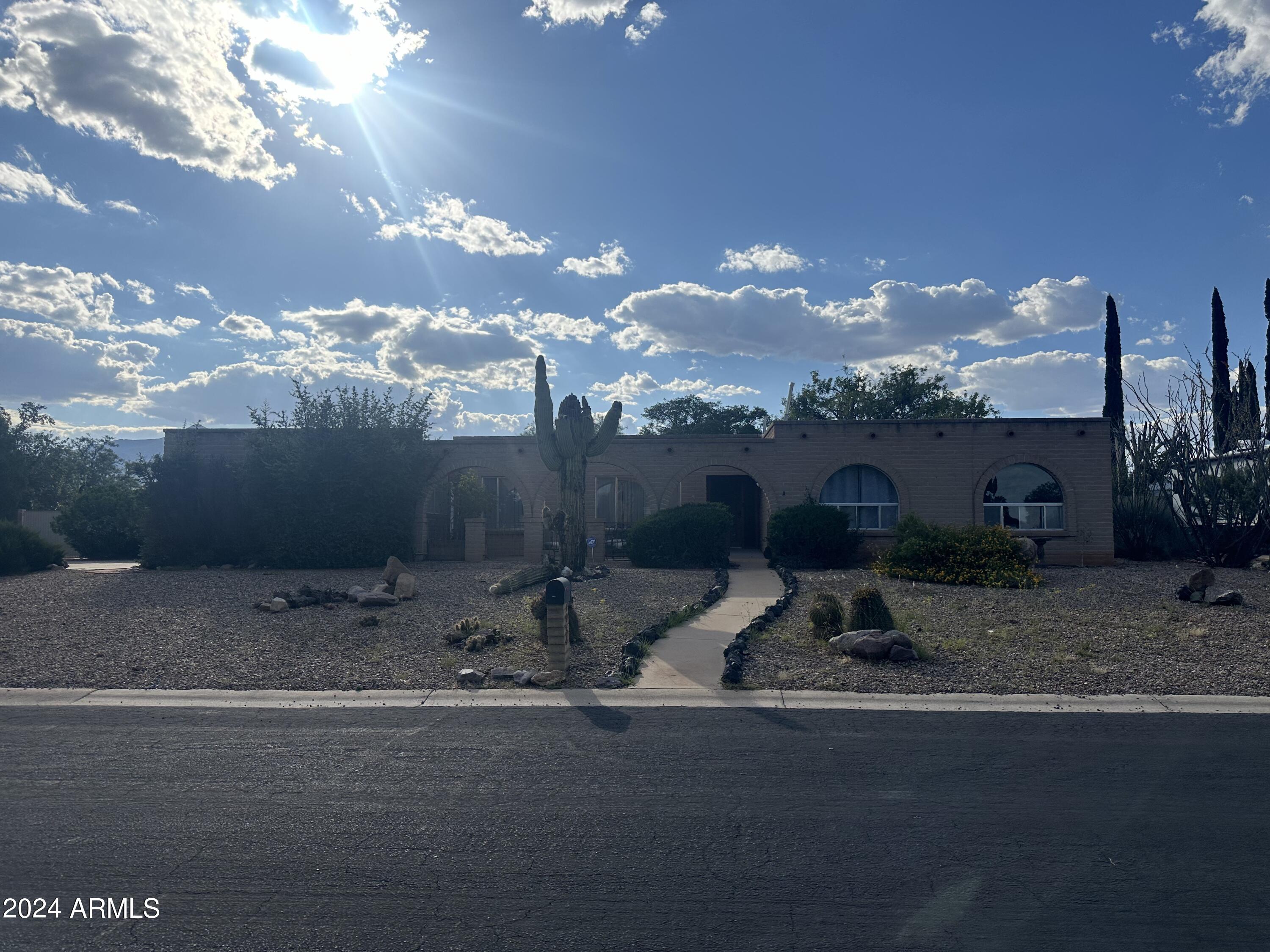 TOWN & COUNTRY ESTATES 2 - Residential
