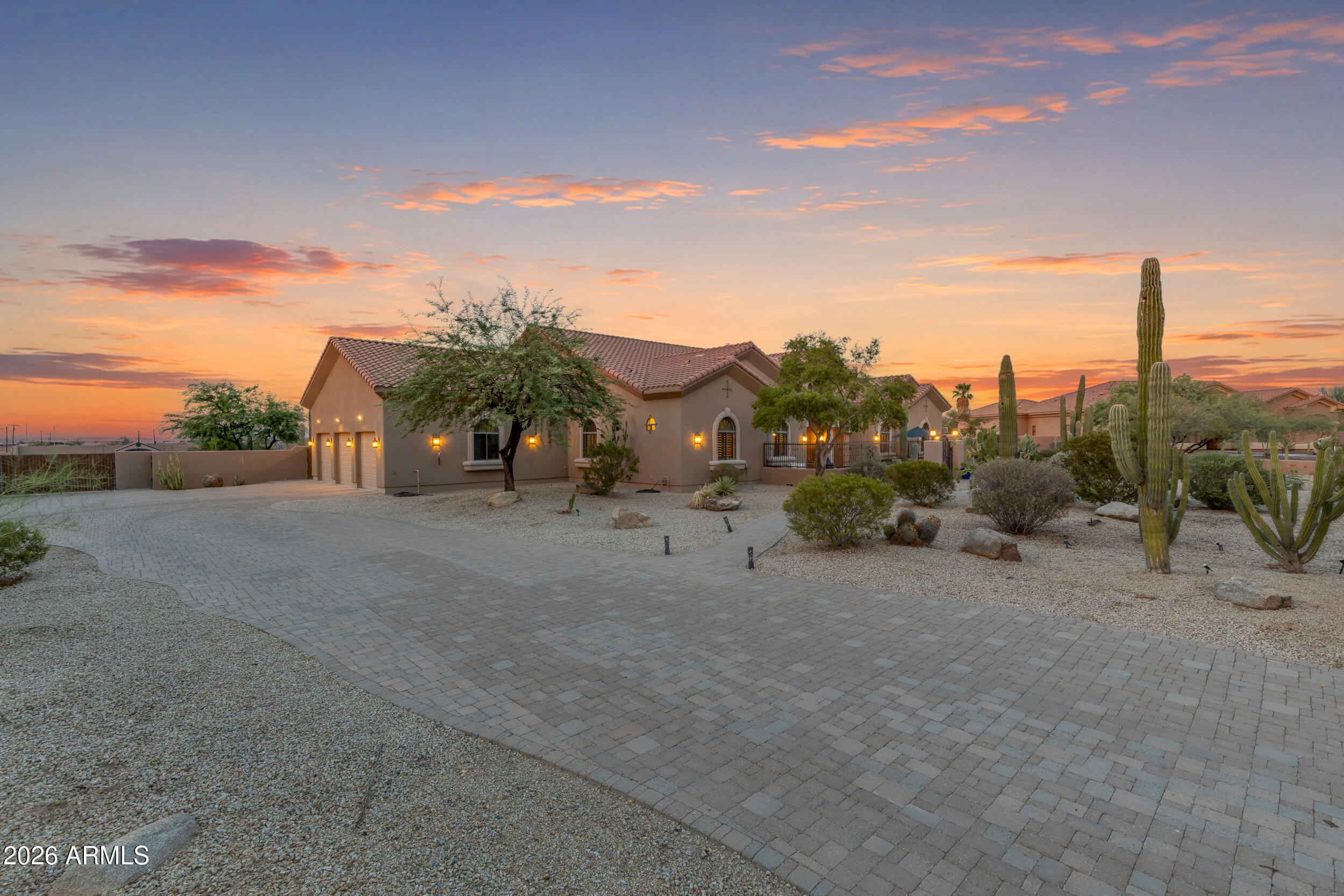 19524 W CORTO Lane