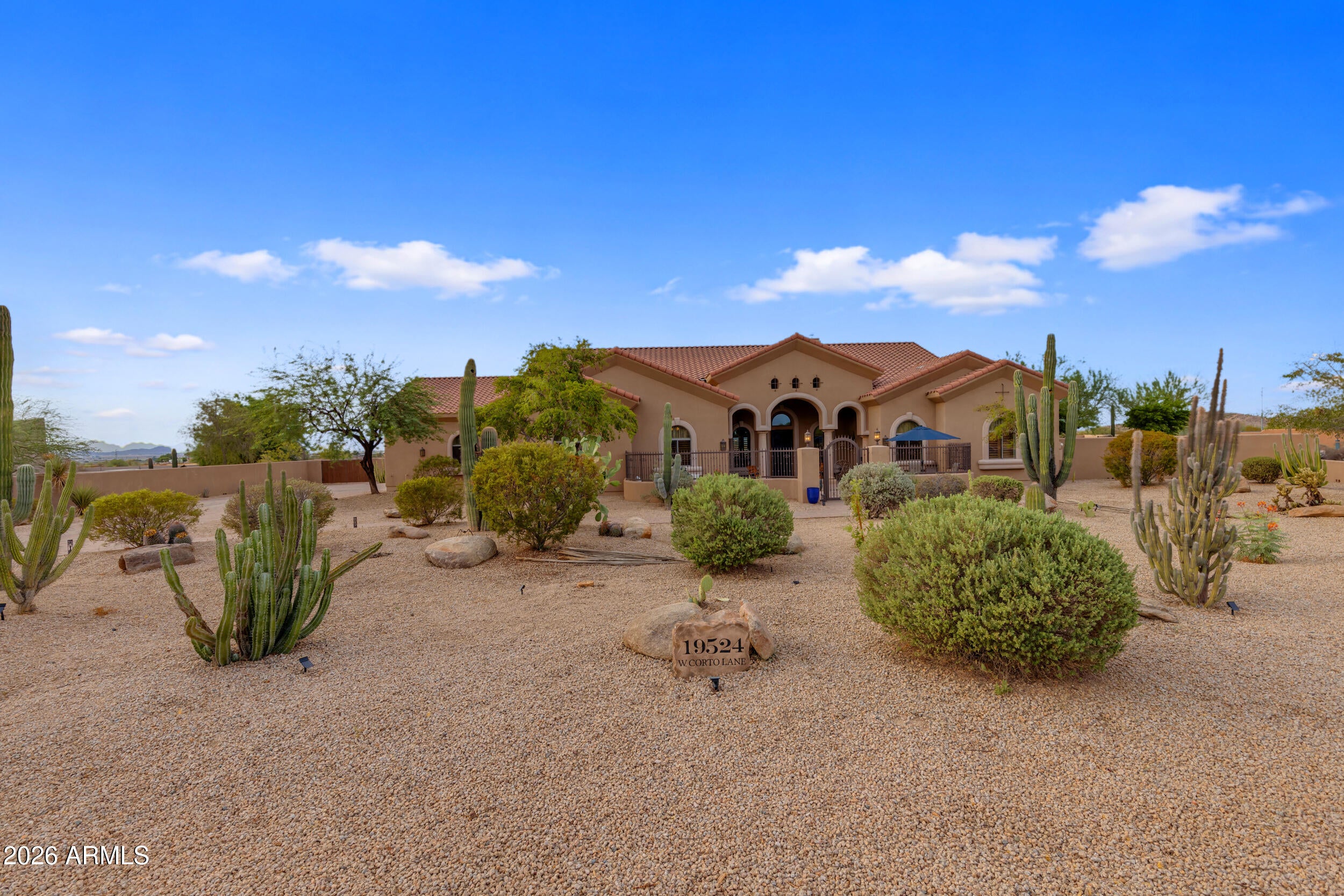 19524 W CORTO Lane