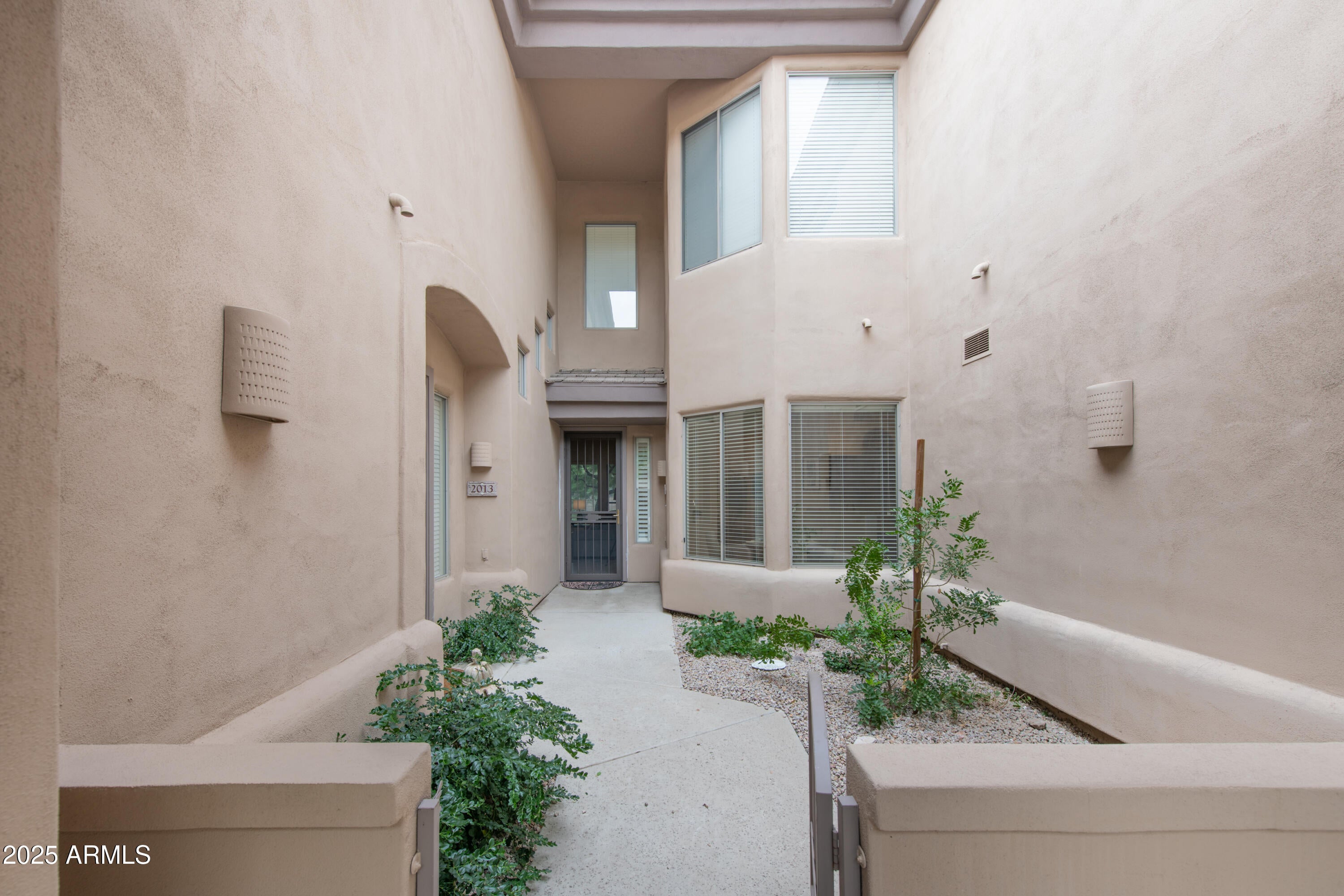 16420 N THOMPSON PEAK Parkway 1013