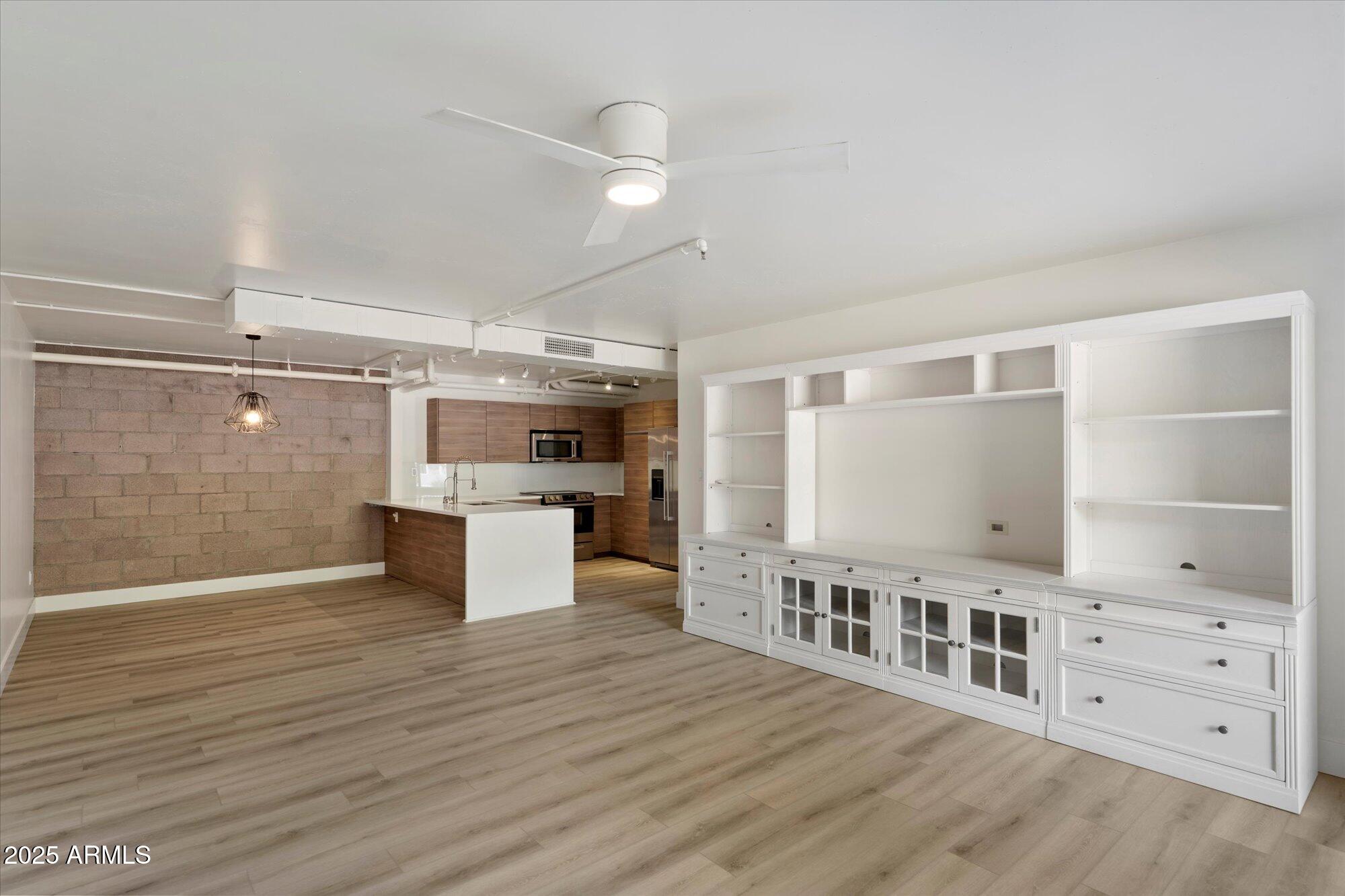 7840 E CAMELBACK Road 111