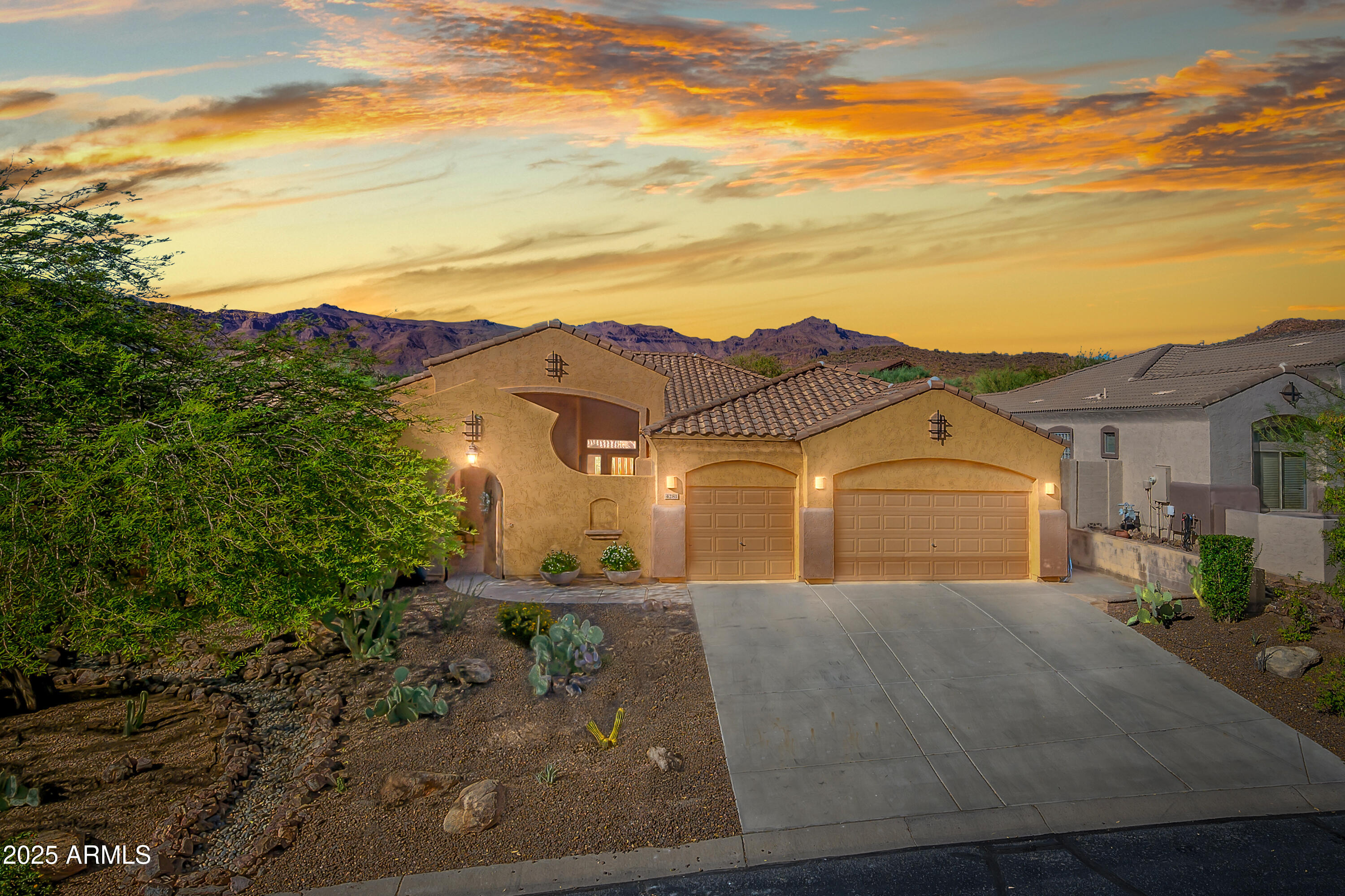 4281 S TECOMA Trail