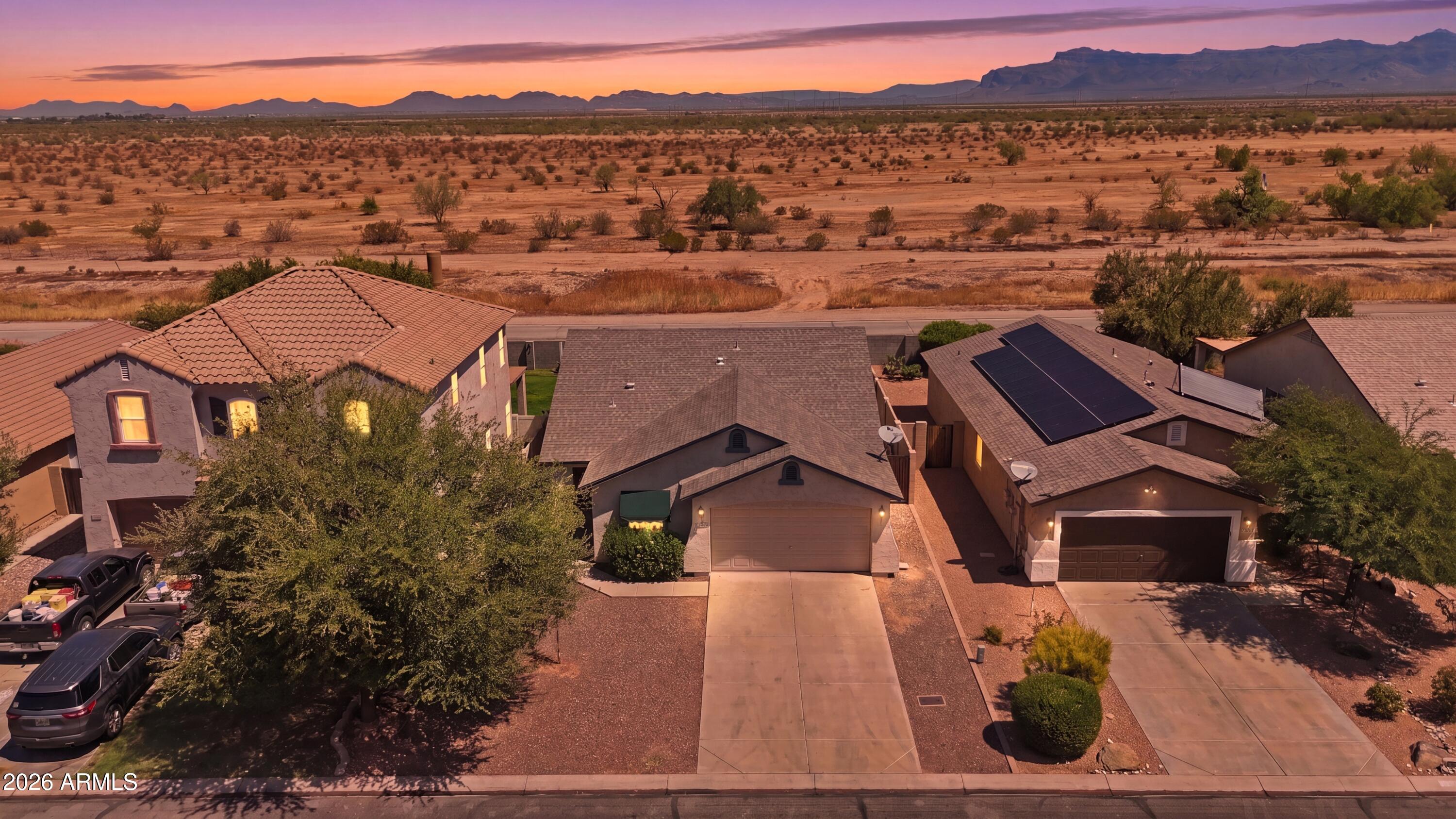4738 E MEADOW LARK Way