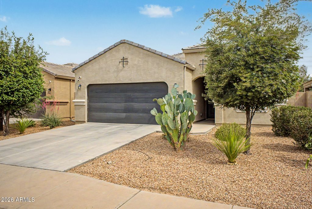 Photo of 37844 W Amalfi Avenue, Maricopa, AZ 85138 (MLS # 6994828)