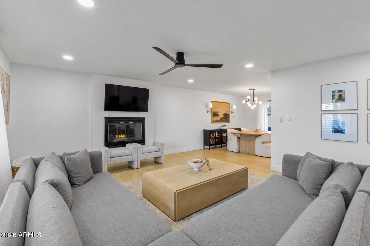 8537 E JACKRABBIT Road