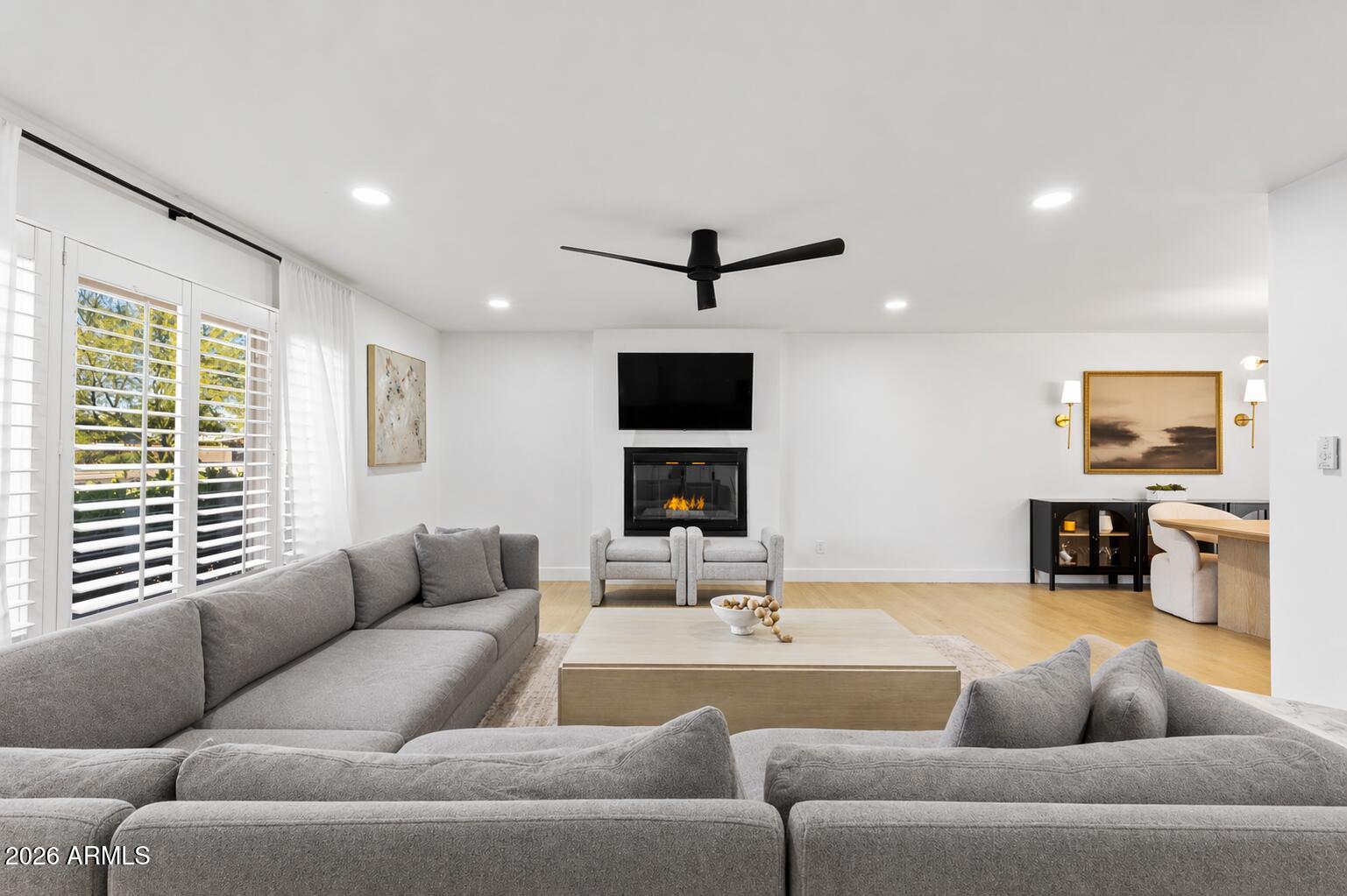 8537 E JACKRABBIT Road