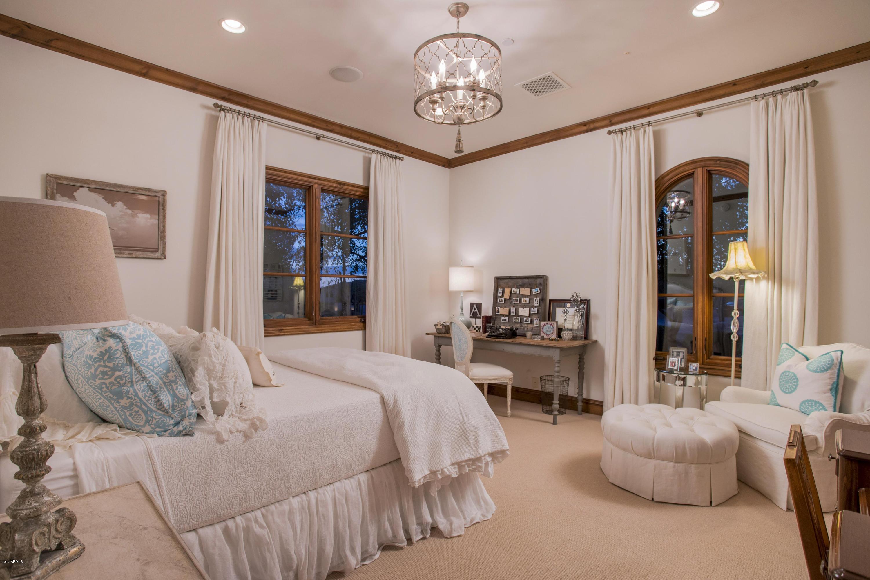NOB HILL SITES - Residential