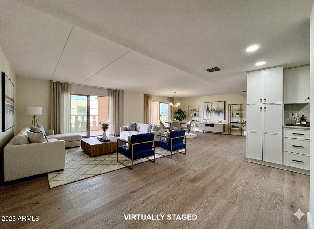 Photo of 7930 E Camelback Road #709, Scottsdale, AZ 85251 (MLS # 7092052)