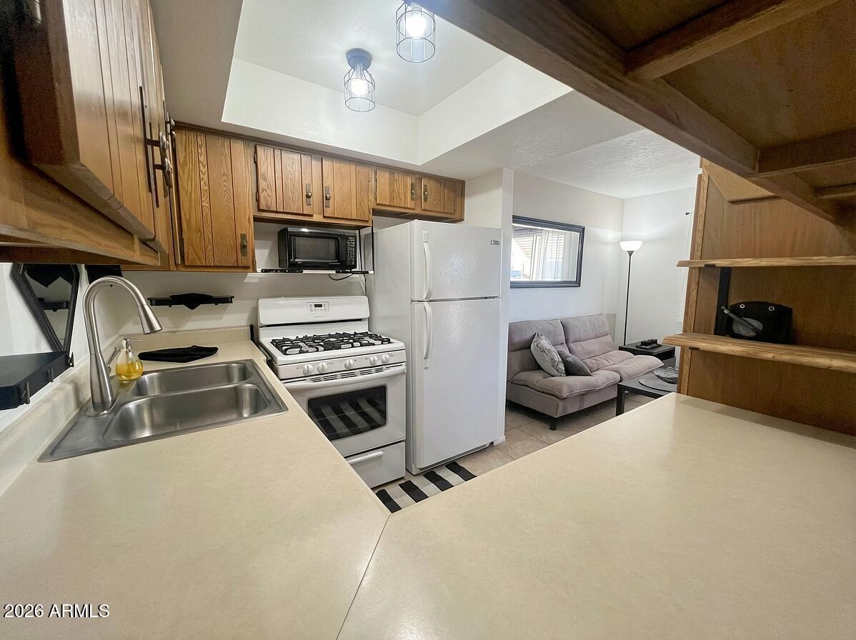 CASITA HERMOSA DEVELOPMENT - Residential