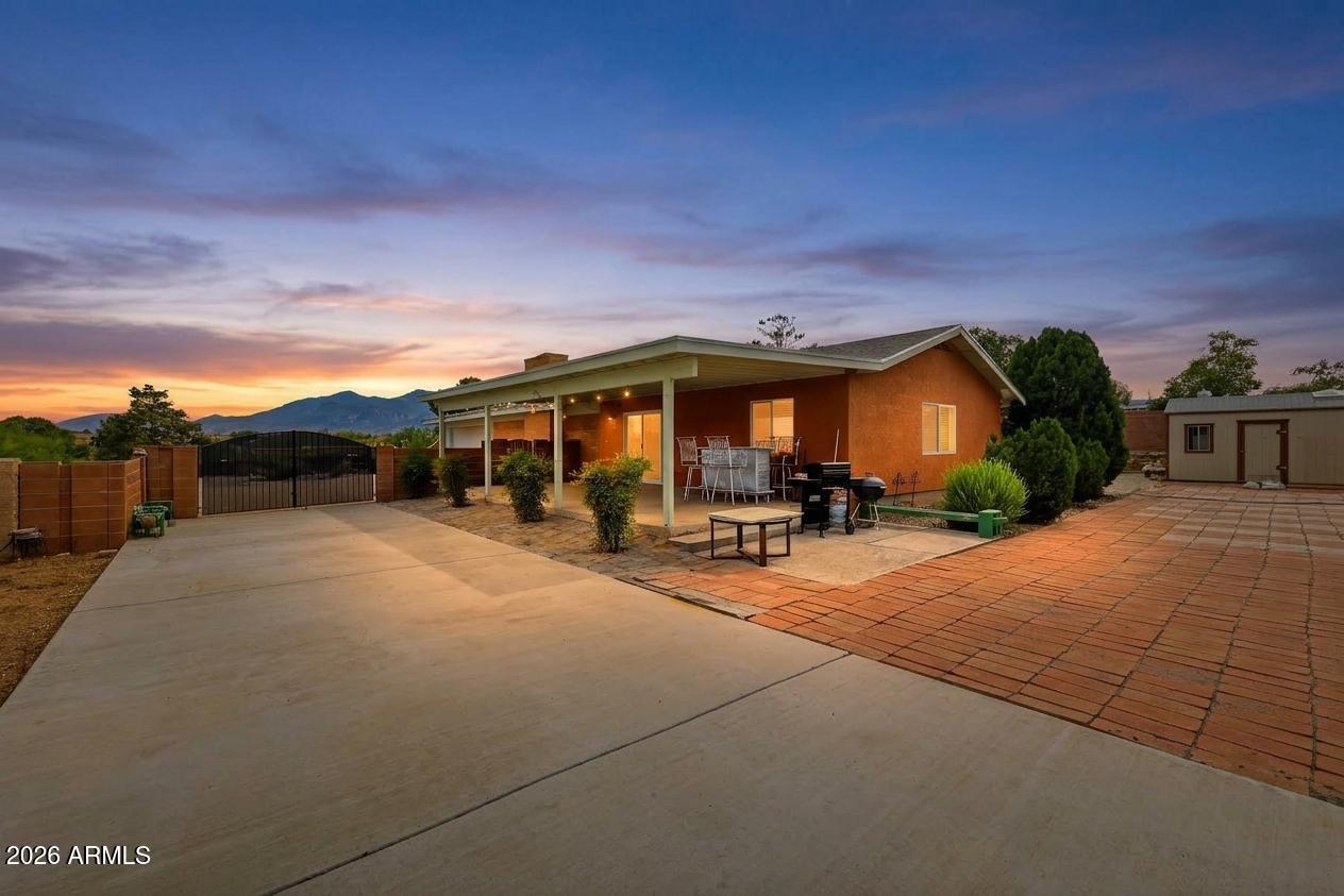 3017 CARDINAL Drive