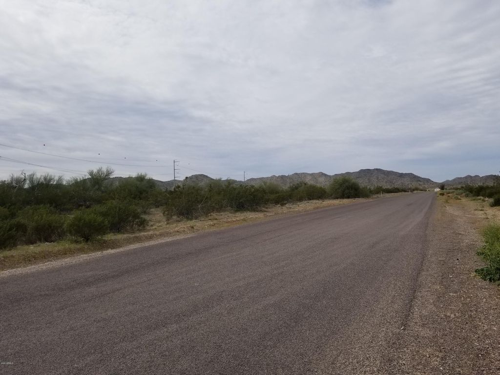 Photo of 0 W Val Vista Road #-, Maricopa, AZ 85139 (MLS # 6913452)